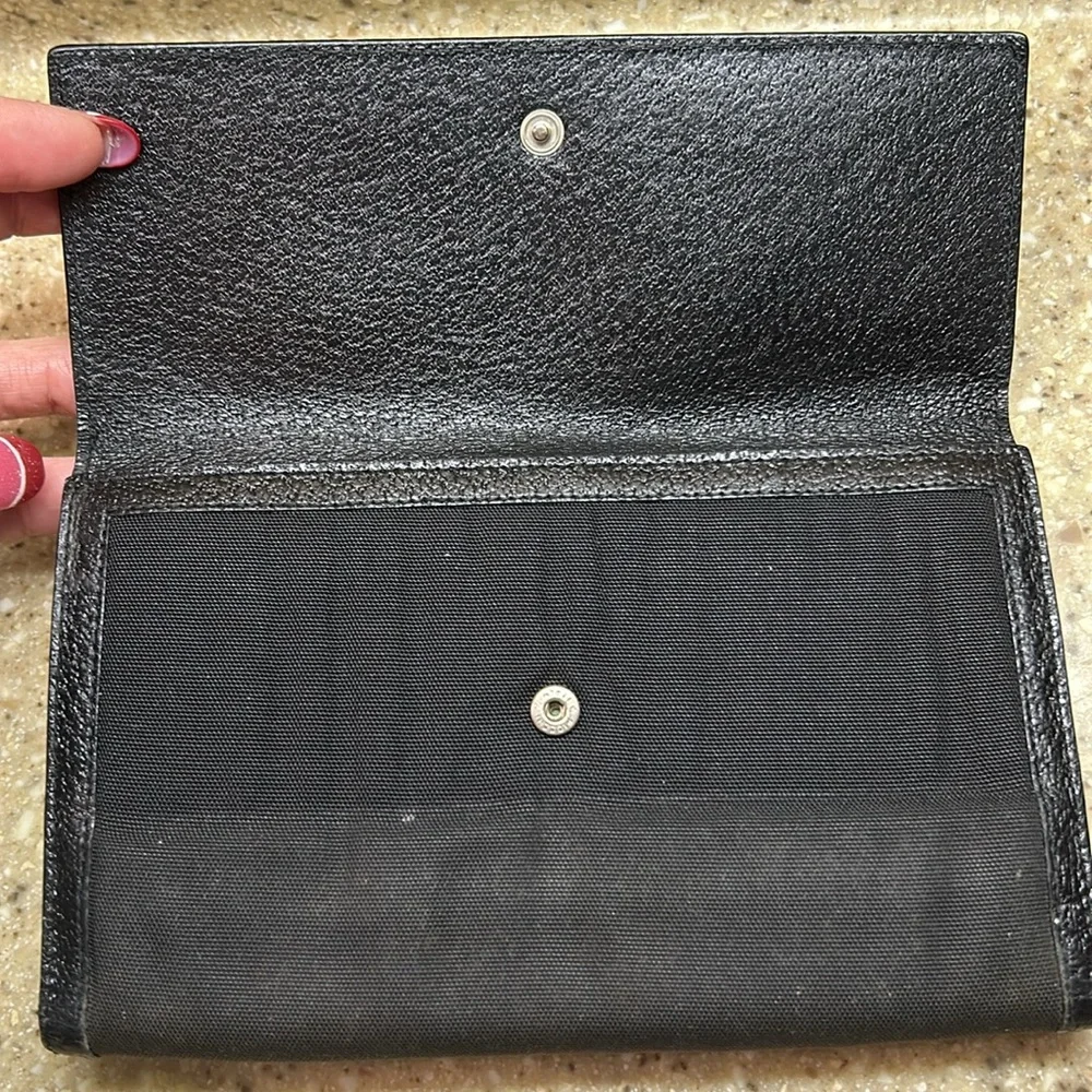 GUCCI Authentic black long wallet